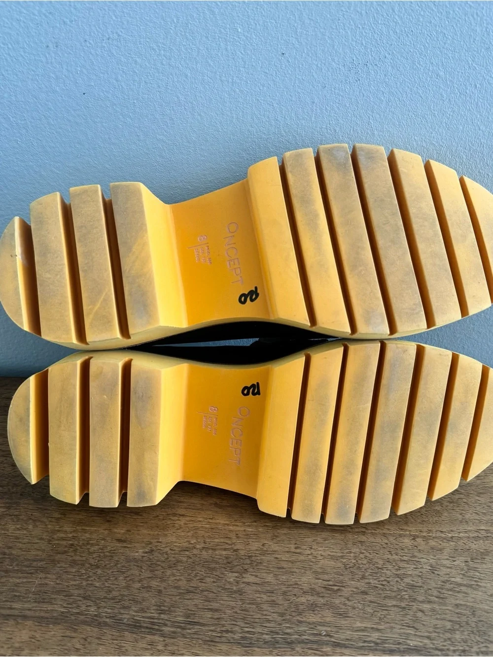 ONCEPT Anthropologie Seoul Platform Loafers Black & Citrus Sole Womens 8 Shoes